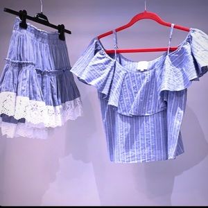 Misa embroidered set